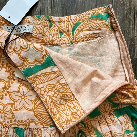 NWT Basement Tan Green Embroidered Pattern A Line Mini Skirt Size M - Picture 8 of 15